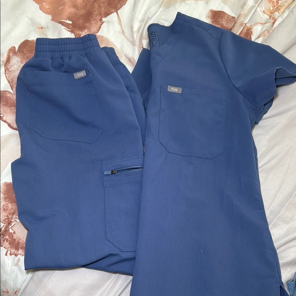 Figs Navy Scrub Set